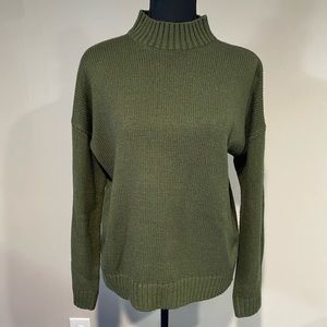 Forever 21 olive green sweater